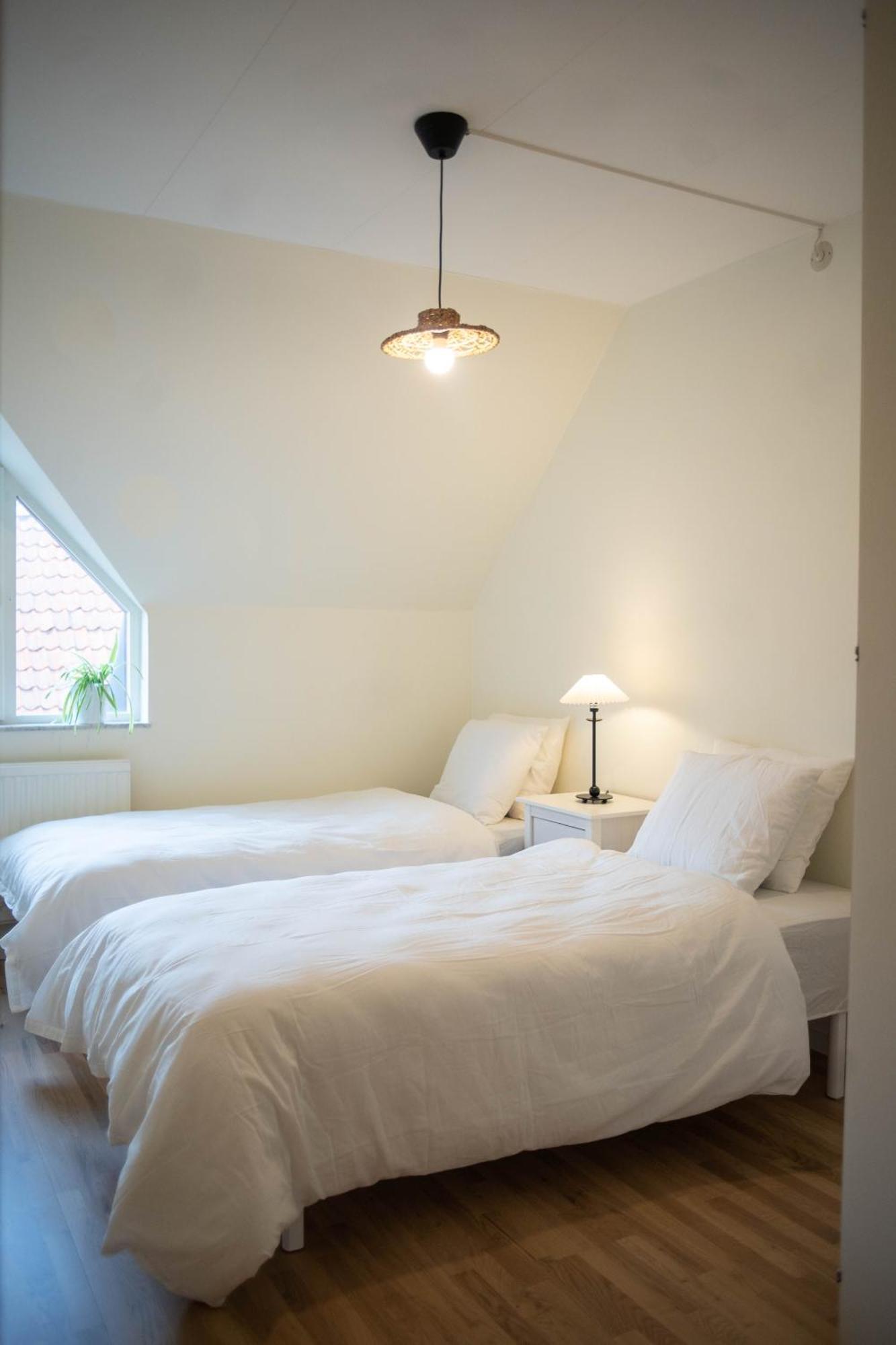 Townhouse Mitt I Centrala Malmoe Luaran gambar